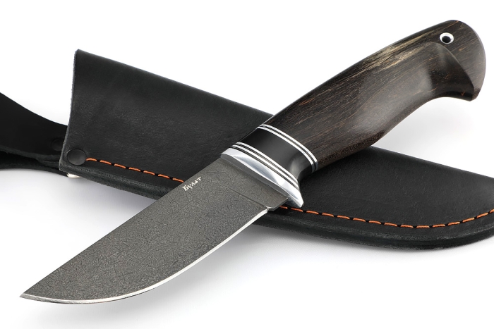 Нож Барсук (булат, карельская берёза)