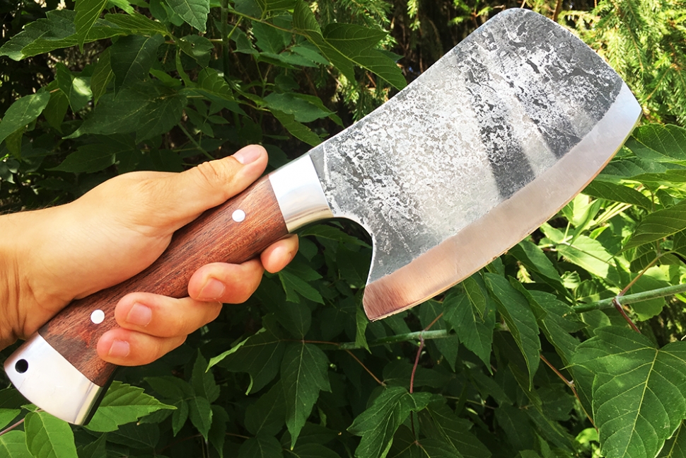 Топорик охотничий (сталь х12МФ со следами ковки, рукоять бубинга-дюраль) цельнометаллический 