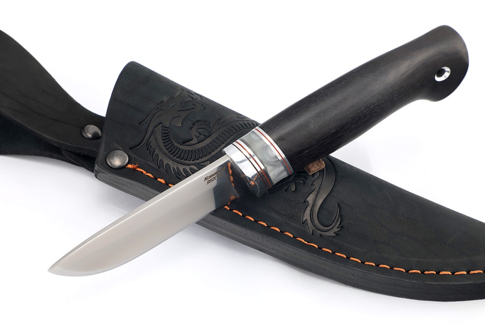 Нож Соболёк (95х18, вставка акрил белый, черный граб)