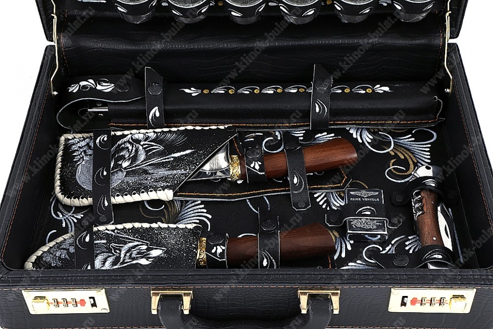 Подарочный набор в дипломате Турист-1 (цветная роспись)