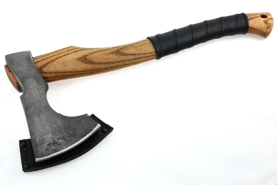 Топор средний №2 (сплав УГЛЕРОД+ХВГ, рукоять - ясень, кожа)