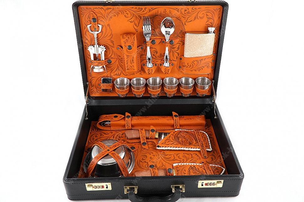 Подарочный набор в дипломате Турист-2