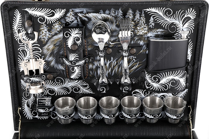 Подарочный набор в дипломате Турист-2 (цветная роспись)