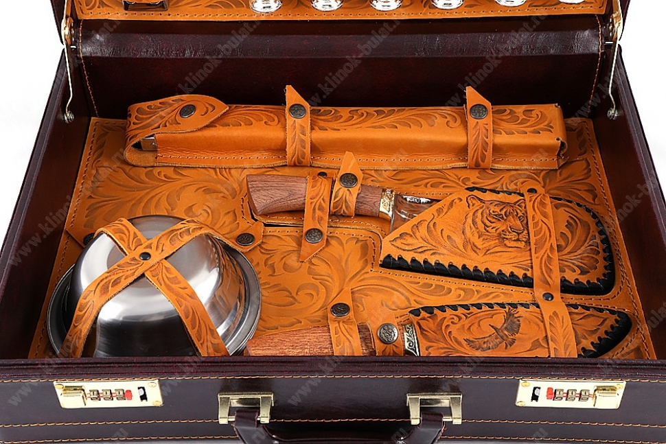 Подарочный набор в дипломате Юбилейный