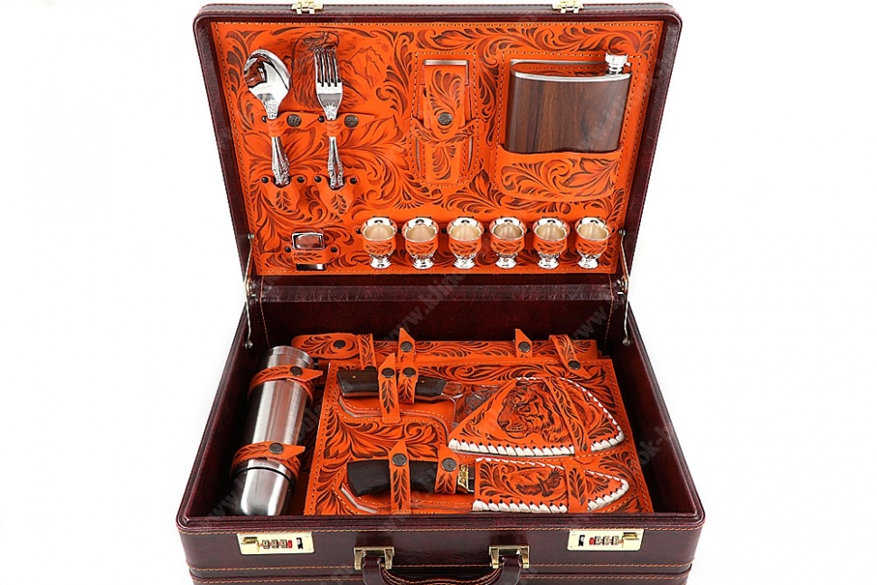 Подарочный набор в дипломате Юбилейный-1