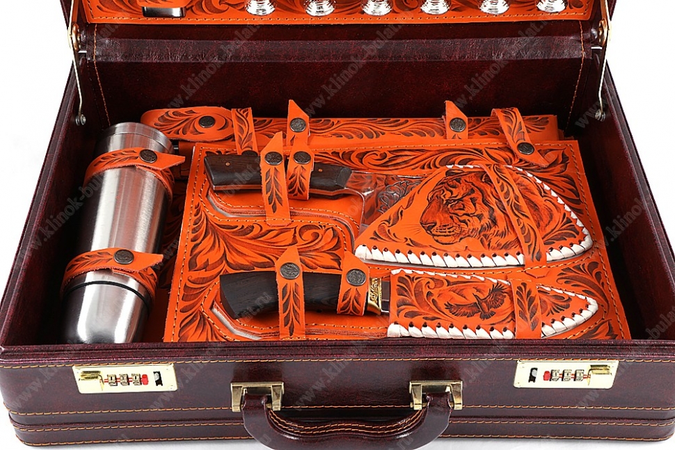 Подарочный набор в дипломате Юбилейный-1