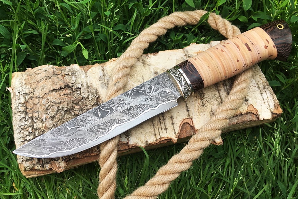 Нож Стрела (ламинат - 9ХС и дамаск с никелем, рукоять береста, гарда мельхиор)