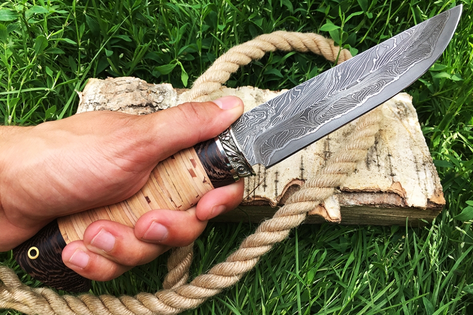 Нож Стрела (ламинат - 9ХС и дамаск с никелем, рукоять береста, гарда мельхиор)