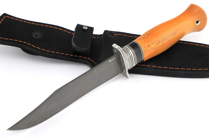 Нож Гладиатор (булат, карельская берёза стабилизированная)