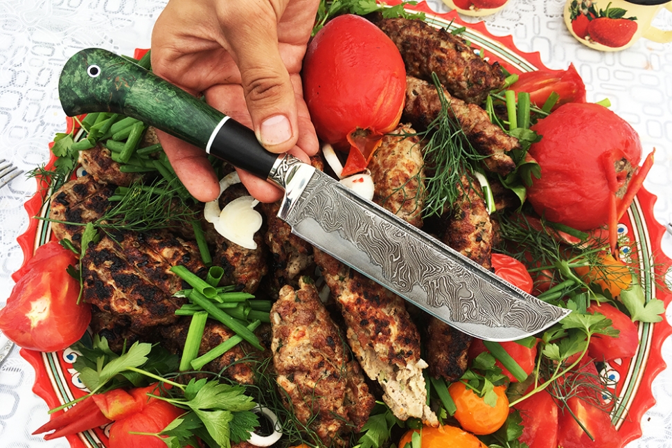 Нож Узбек-2 (ламинат - 9ХС и дамаск с никелем, стабилизированная карельская берёза - мельхиор)