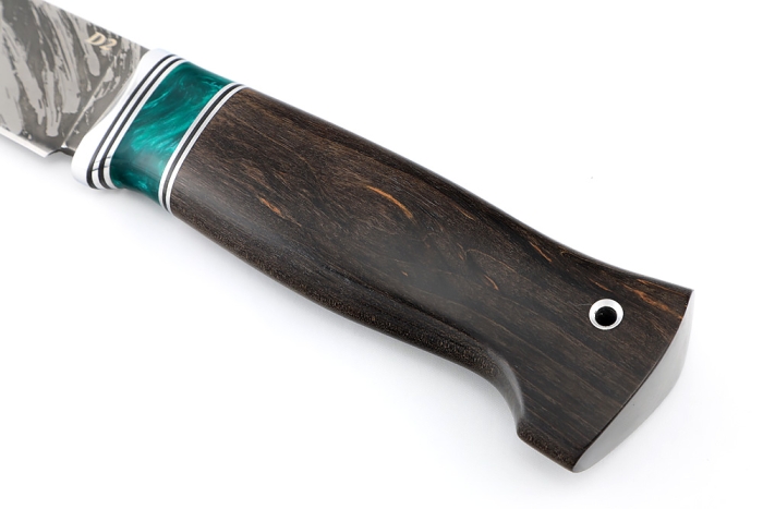 Нож Рысь (D2, акрил зеленый, карельская берёза)