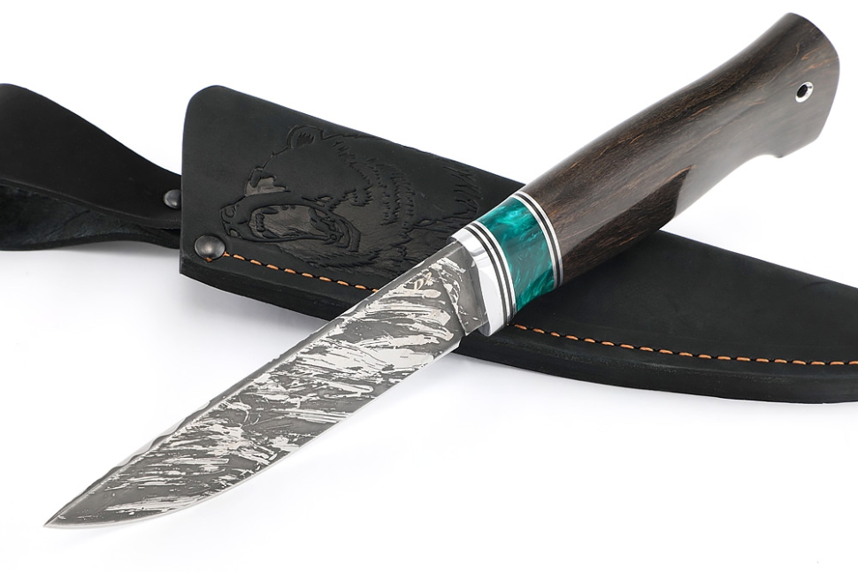 Нож Рысь (D2, акрил зеленый, карельская берёза)